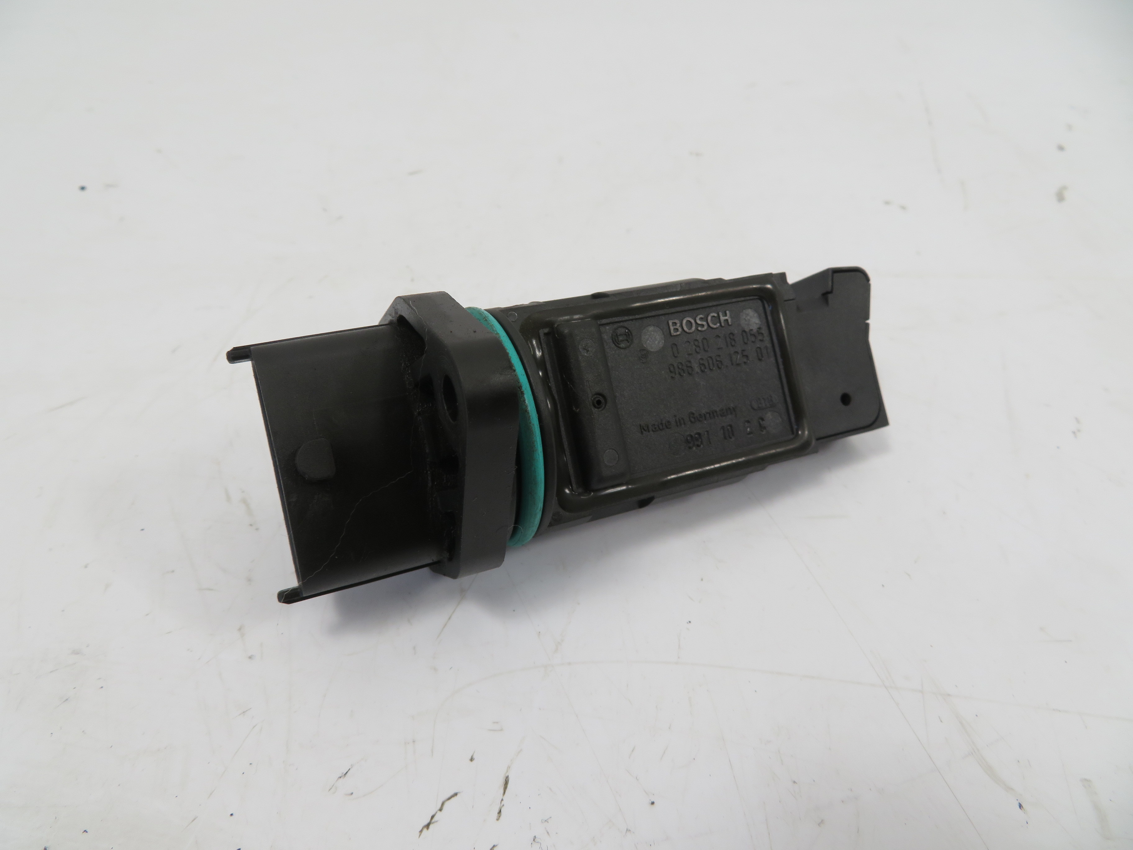 01 Porsche Boxster 986 1157 Sensor, Mass Airflow MAF, OEM Bosch 98660612501 PK Auto Parts Inc.