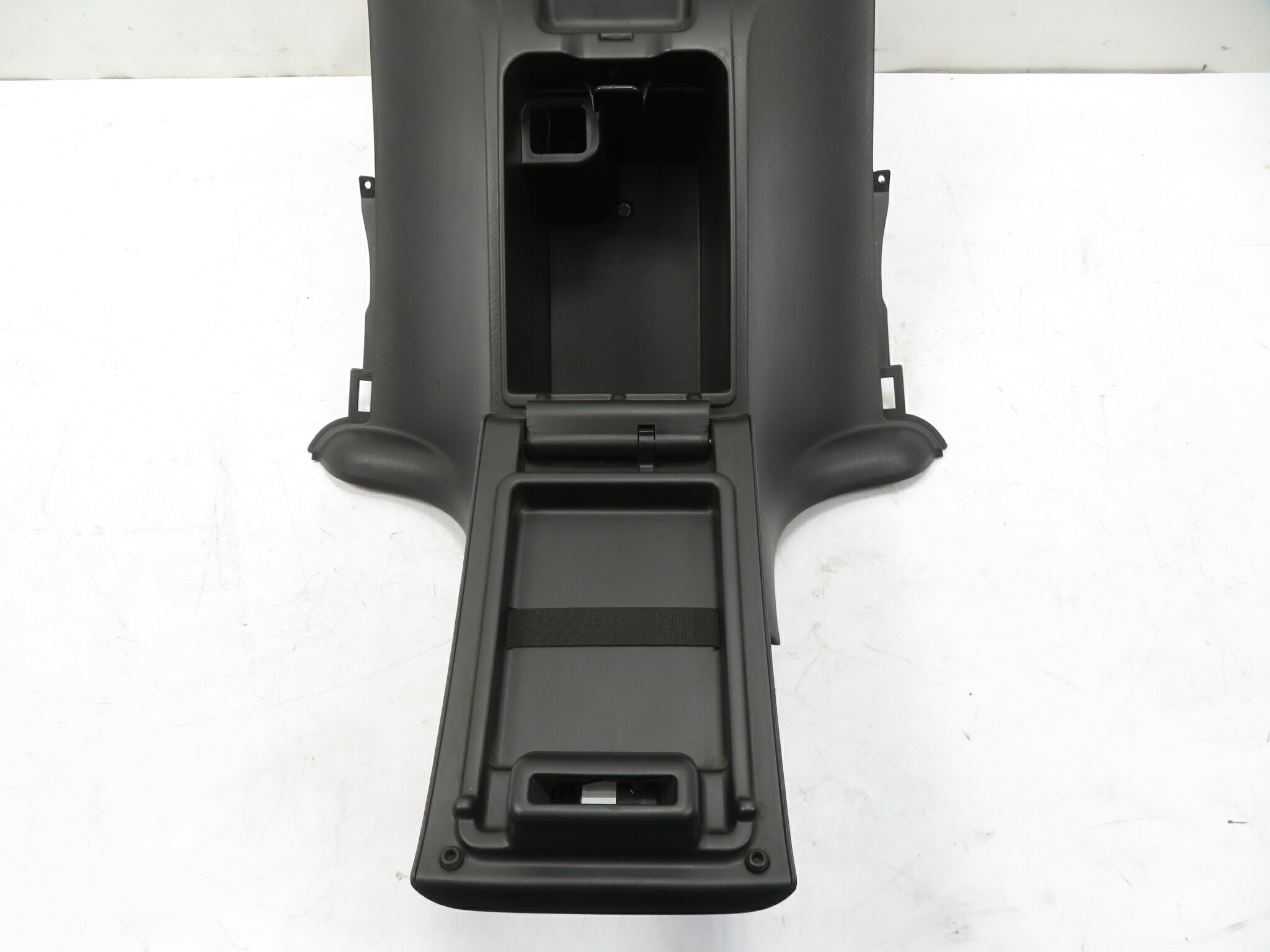 00 Honda S2000 AP1 1209 Trim, Center Console Rear Storage Compartment