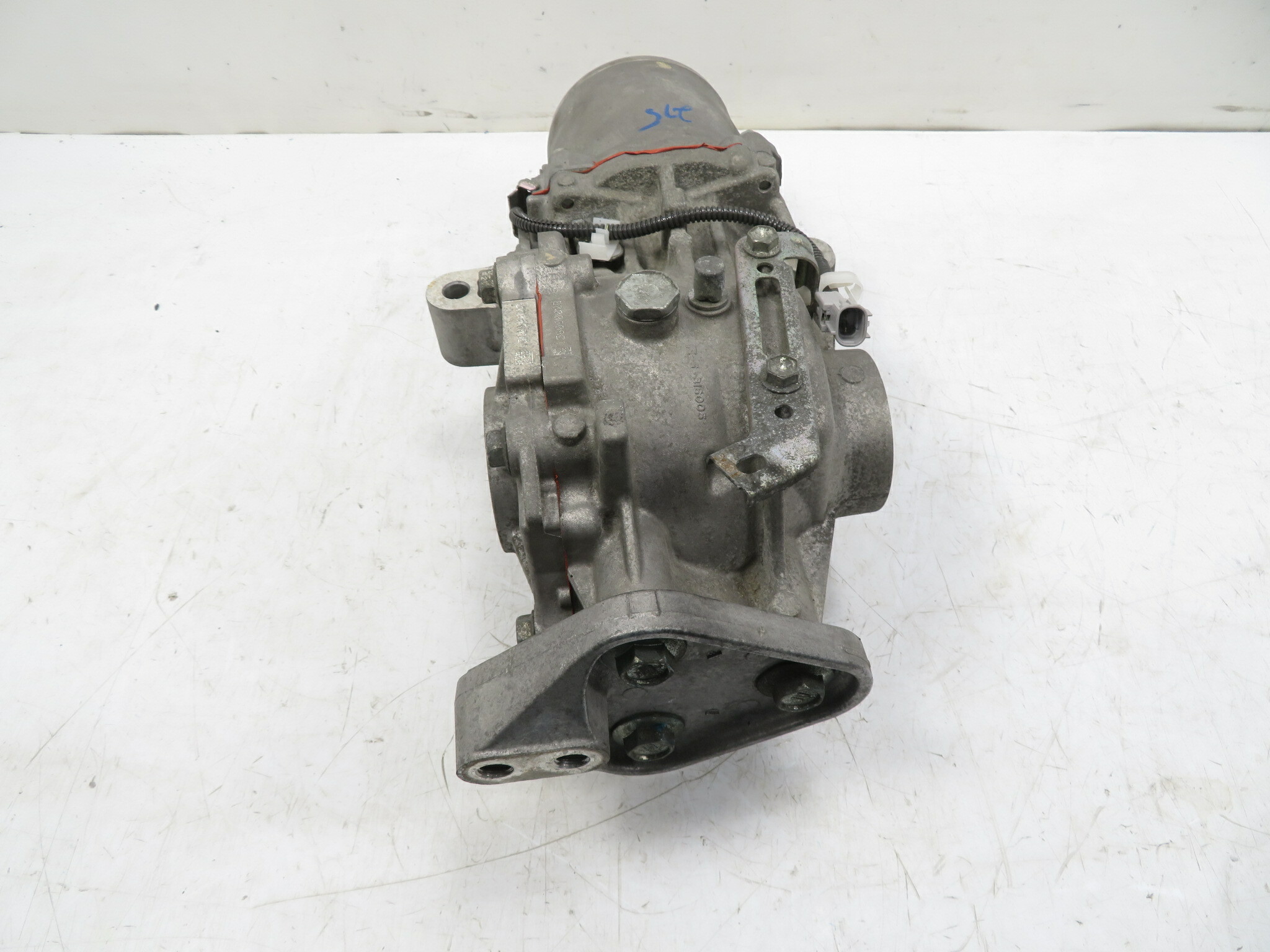 15 Toyota Highlander XLE #1233 Differential, Carrier Automatic ...