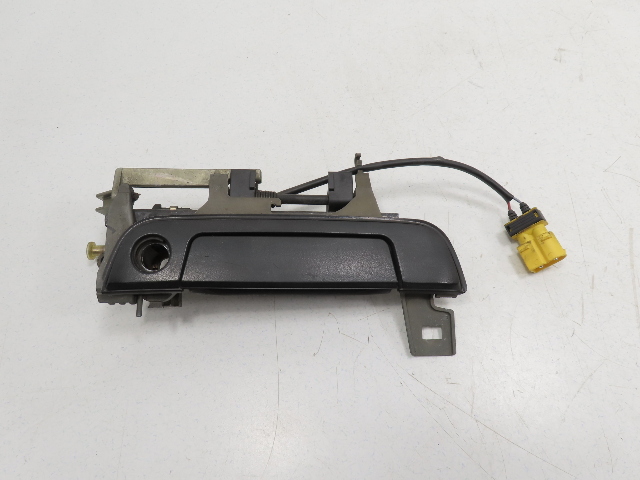 00 BMW Z3 E36 2.5L #1304 Door Handle, Exterior, Right