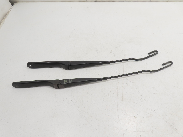 00 BMW Z3 E36 2.5L #1304 Wiper Arm Pair Windshield 61608389550  61608389549