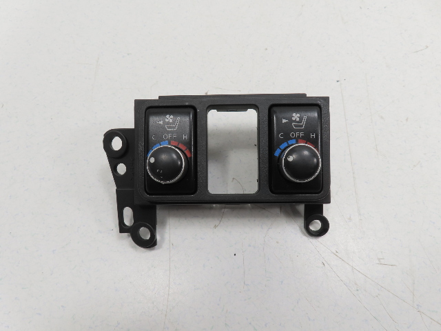 16 Nissan 370Z Convertible #1305 Switch Pair, Heated Cooled Seat On/Off Right & Left