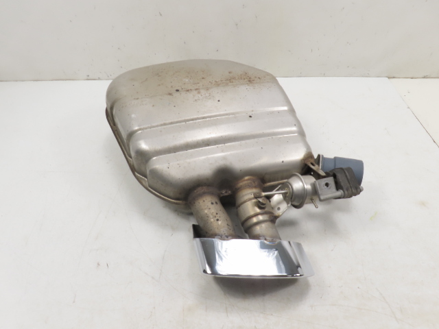 12 BMW 650i F12 Convertible #1306 Muffler w/ Dual Tip Exhaust 55k Miles N63 Left 18307646961