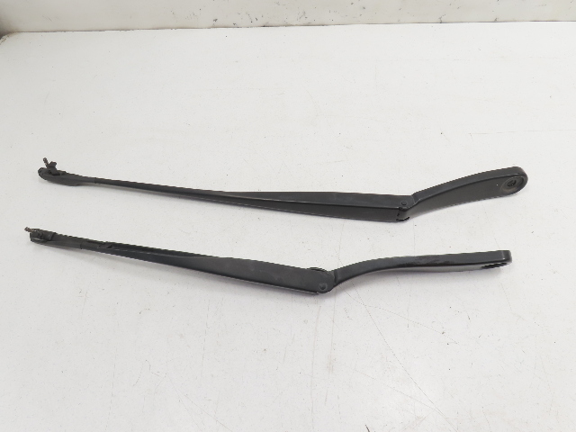 12 BMW 650i F12 Convertible #1306 Wiper Arm Pair, Windshield Left & Right 61617182459, 61617203156