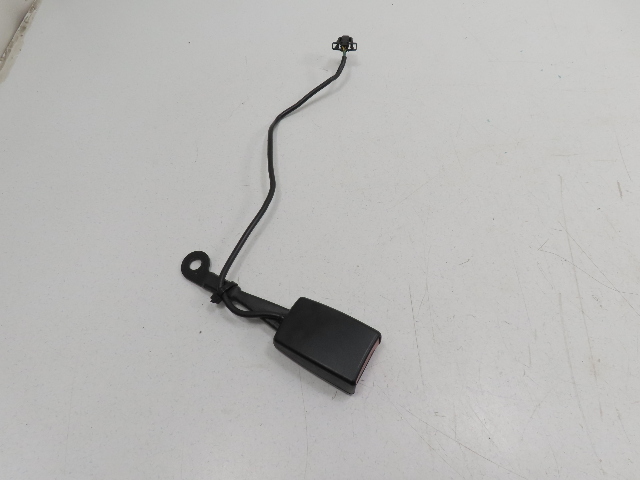 06 Lamborghini Gallardo #1310 Seatbelt Buckle Clip Right Seat Black 4E0857755