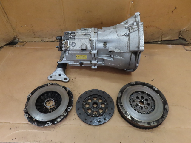 03 BMW Z4 E85 #1312 Transmission, Manual 5 Speed GETRAG S5D250G
