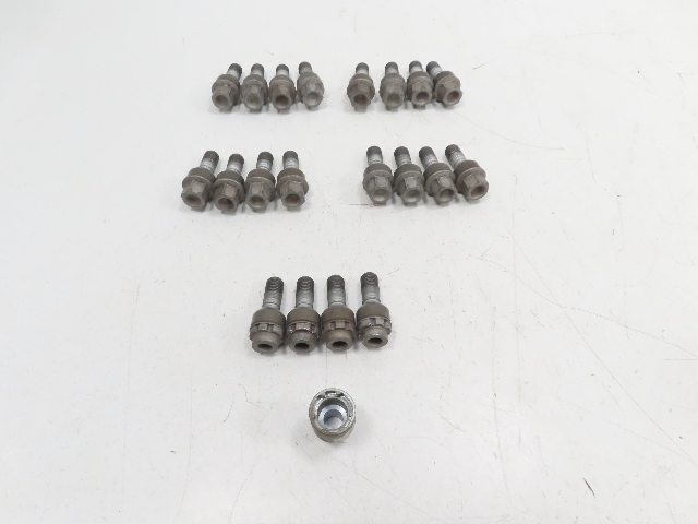 00 Porsche Boxster S 986 #1316 Lug Bolt Set, 20 OEM Wheel Lug Nuts 4 Locking & Key