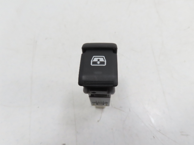 15 Toyota Tundra Crewmax #1318 switch, power window rear back glass 84810-0C110