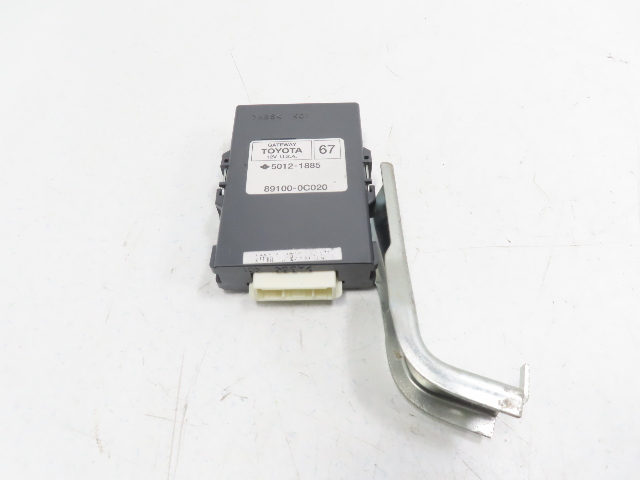 15 Toyota Tundra Crewmax #1318 module, blind spot alert network gateway control 89100-0c020