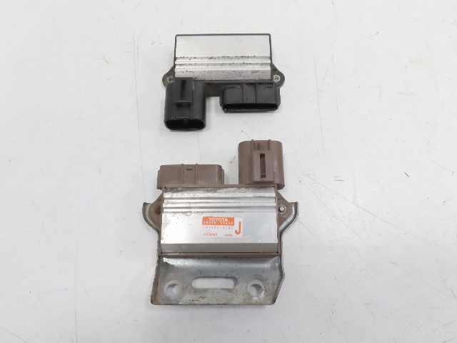 15 Toyota Tundra Crewmax #1318 module pair, air fuel pump drive control 89580-34030