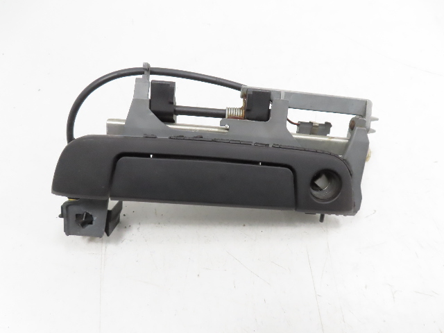 00 BMW Z3 E36 3.0L #1319 Door Handle, Exterior, Left