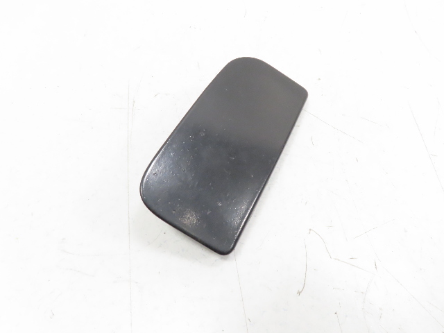 00 BMW Z3 E36 3.0L #1319 Trim, Fog light Bolt Cover Right Bumper Front 8399334