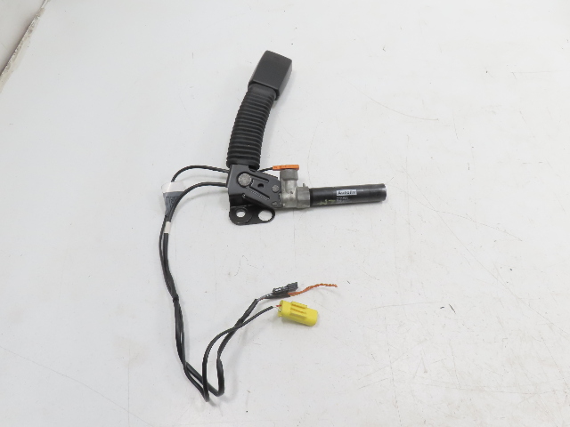 96 BMW Z3 E36 1.9L #1320 Seatbelt Tensioner Clip Buckle, Left 72118261651 96-97