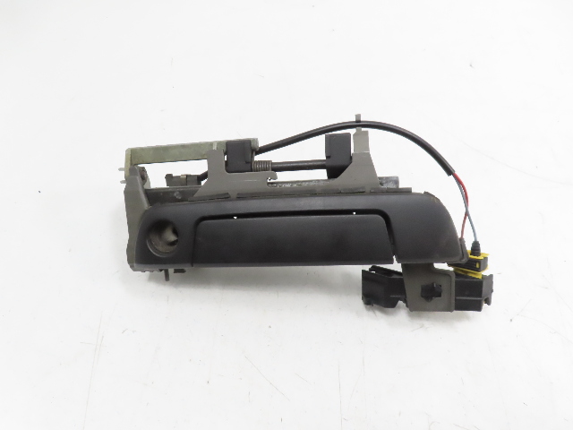 96 BMW Z3 E36 1.9L #1320 Door Handle, Exterior, Right