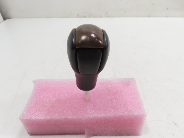 00 BMW Z3 E36 2.5L #1322 Shift Knob, Wood & Leather Automatic Trans