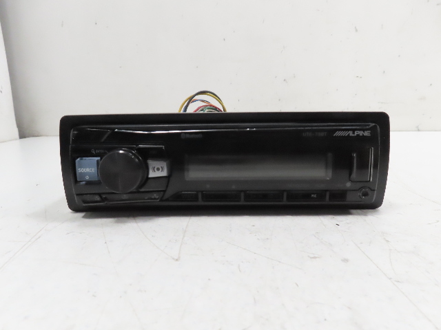 Porsche 944 Turbo 951 #1323 Alpine Radio Stereo AM FM Bluetooth UTE-73BT