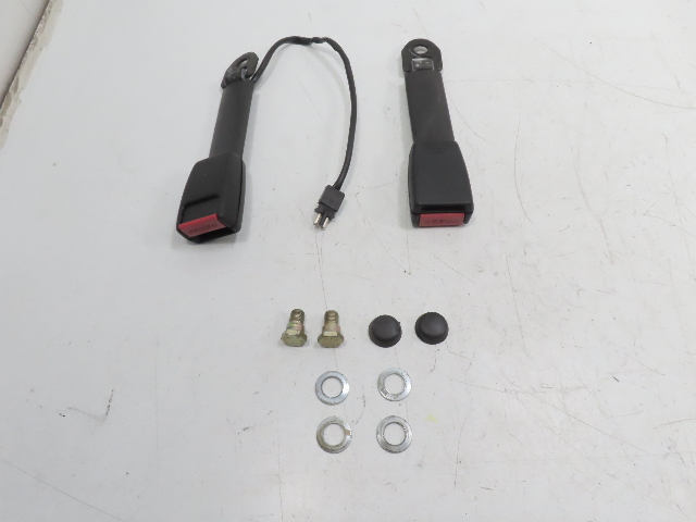 Porsche 944 Turbo 951 #1323 Seatbelt Buckle Receiver Clip Pair, Front 92880318312 92880318313