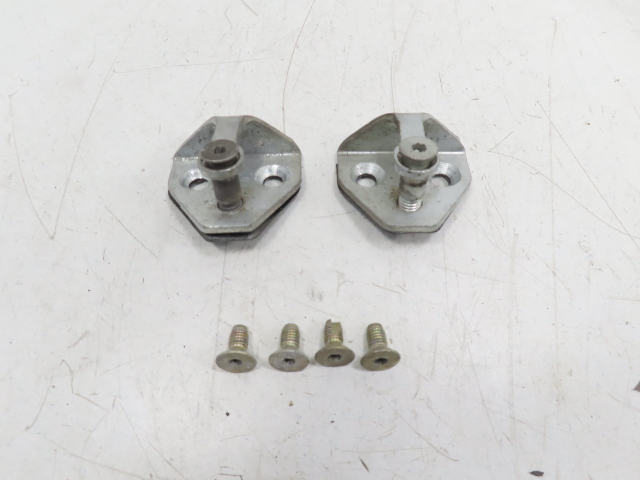 Porsche 944 Turbo 951 #1323 Latch Lock Stricker Catch Pair Door Left & Right