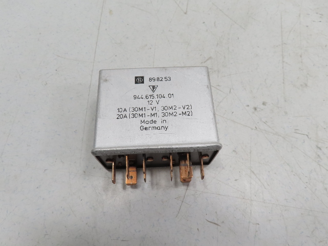 Porsche 944 Turbo 951 #1323 Relay, Radiator Cooling Fan 94461510401