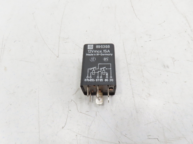 Porsche 944 Turbo 951 #1323 Relay, Fuel Pump DME Switch 94461522700
