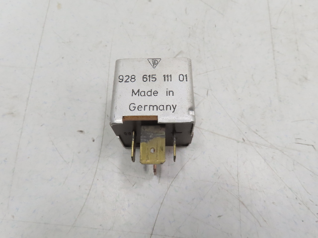 Porsche 944 Turbo 951 #1323 Relay, Fuel Injection Headlight Motor Relay  92861511101