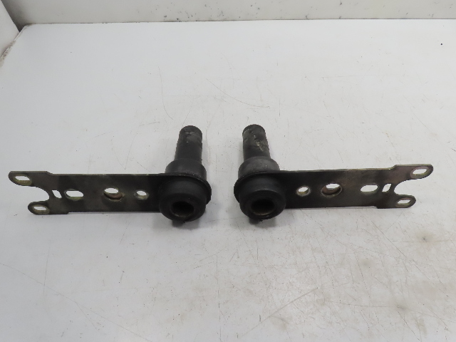 Porsche 944 Turbo 951 #1323 Axle Strut Pair Torsion Bar Housing Trailing Arm