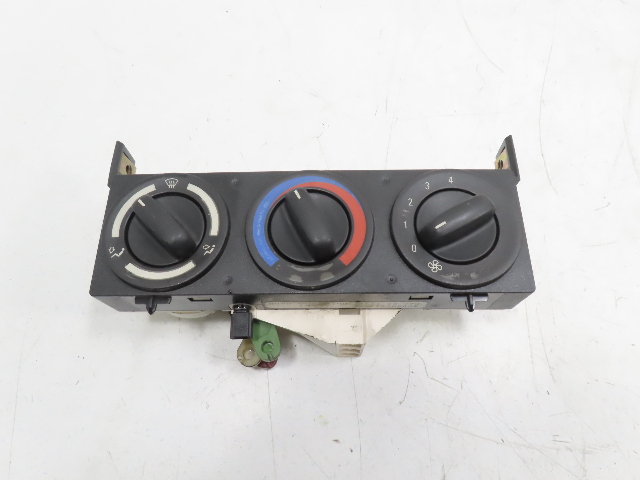 97 BMW Z3 E36 1.9L #1324 Climate Control, A/C Heater 8397712