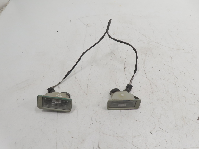 97 BMW Z3 E36 1.9L #1324 Light Lamp Pair License Plate w/ Wiring Rear