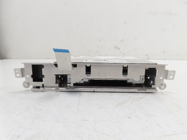 06 BMW Z4 E85 #1326 Radio Business CD Player AM FM Tuner OEM 65129115668