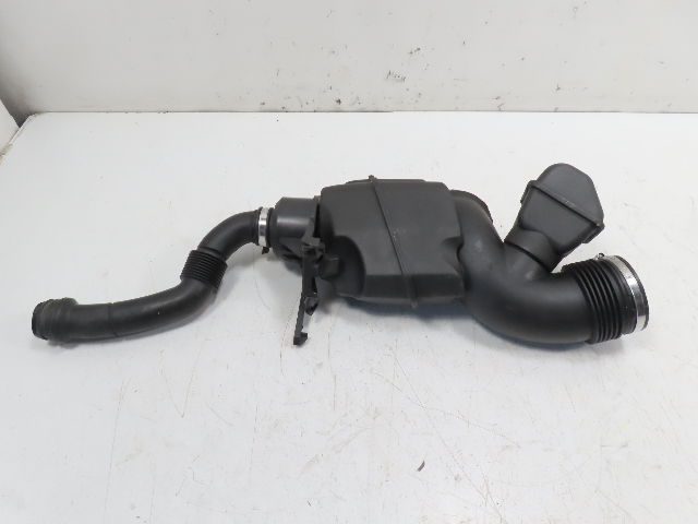 06 BMW Z4 E85 #1326 Air Intake, Duct Pipe Resonator N52 3.0L 13717556528