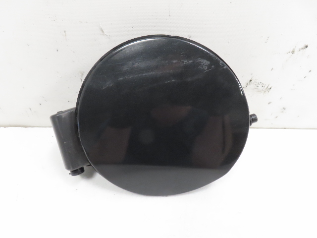06 BMW Z4 E85 #1326 Trim, Fuel Door Housing Assembly 51177012738