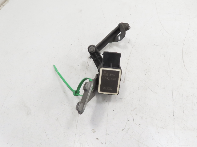 06 BMW Z4 E85 #1326 Sensor, HID Xenon Headlight Level Aim, Rear Right 1093698