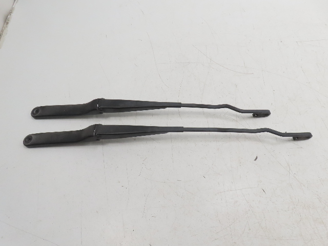 00 Bmw Z3 M #1327 Windshield Wiper Arm Pair, Left & Right 61608389550