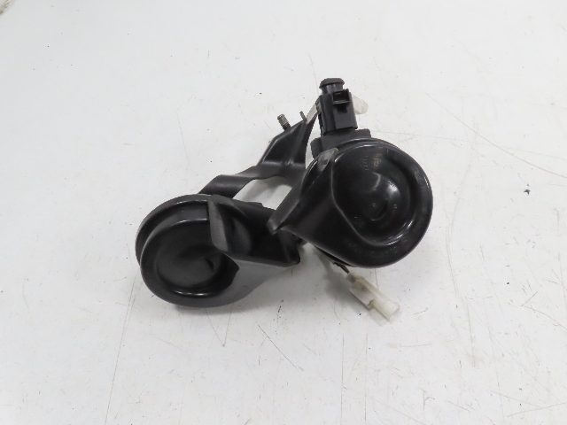 98 Porsche Boxster 986 #1328 Horn Pair w/ Bracket Mount Wire & Plug 99661294700