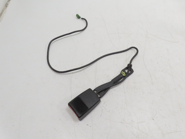 01 Porsche Boxster S 986 #1330 Seatbelt Buckle, Receiver Clip, Right Front 99680318306