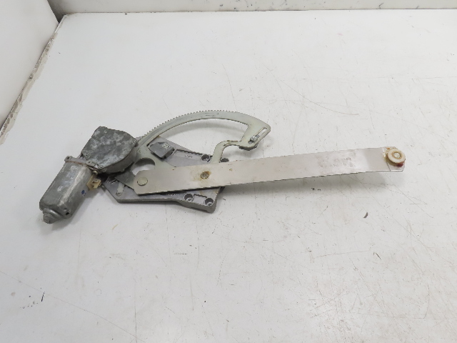 87 Porsche 928 S4 #1331 Window Motor & Regulator, Right 92853707605