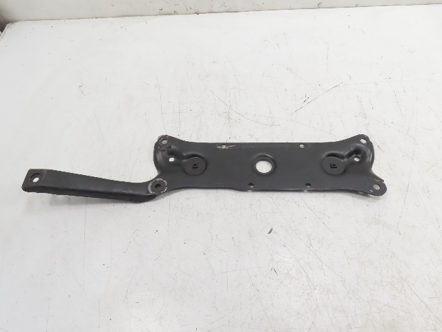 87 Porsche 928 S4 #1331 Bracket Bar Reinforcement Plate Holder Mount 92837501900