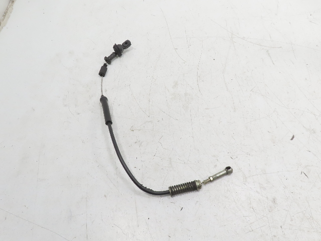 87 Porsche 928 S4 #1331 Cable Gas Pedal to Throttle Body OEM 92842302308