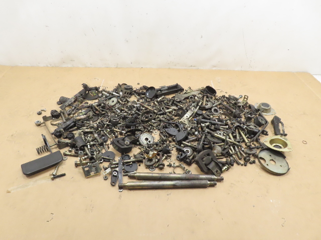 87 Porsche 928 S4 #1331 nuts, bolts & hardware bracket washer