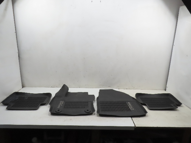 23 Toyota Corolla Cross #1332 Mat Set, All Weather Floor Liner Rubber PT206-16220-20