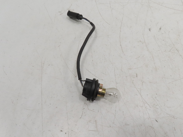 96 BMW Z3 E36 1.9L #1333 Wire & Socket Wiring Turn Signal Plug Front Headlight 	63128389718