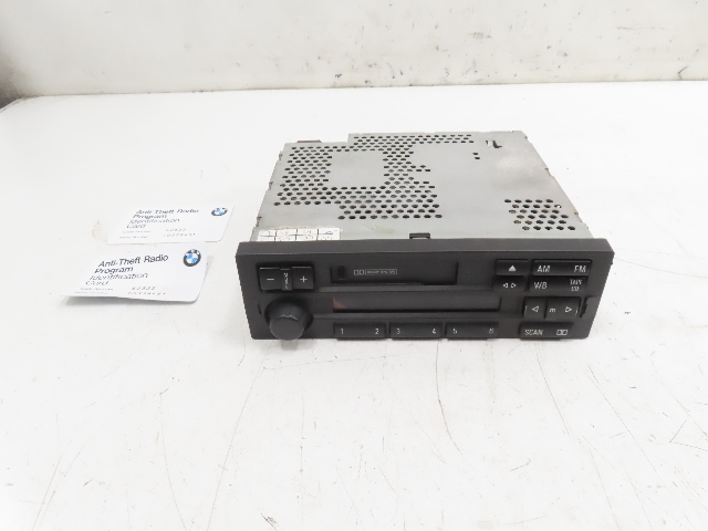96 BMW Z3 E36 1.9L #1333 Radio, Cassette Player AM FM Tuner w/ code C33 65128364944