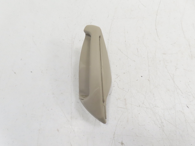 06 BMW Z4 E85 #1334 Trim, Seatbelt Belt Guide Seat Cushion Right 52107163128
