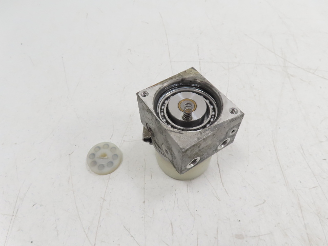 06 BMW Z4 E85 #1334 Pump Hydraulic Convertible Soft Top OEM