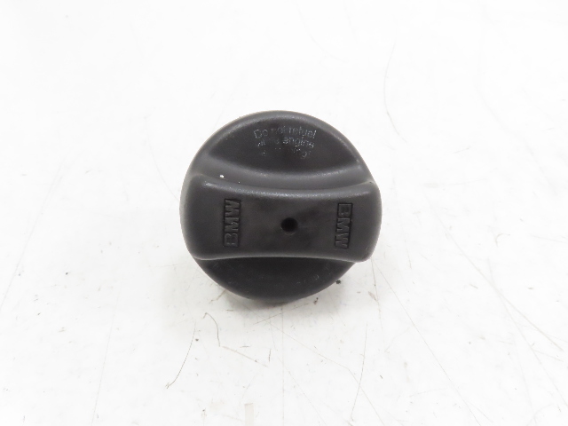 06 BMW Z4 E85 #1334 Fuel Gas Cap OEM 16116767740