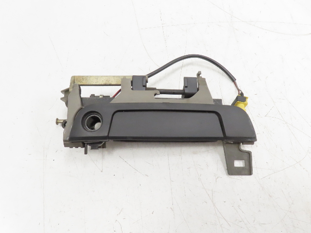 97 BMW Z3 E36 1.9L #1335 Door Handle, Exterior, Right