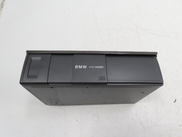 97 BMW Z3 E36 1.9L #1335 CD Changer, 6 Disc 82111469404