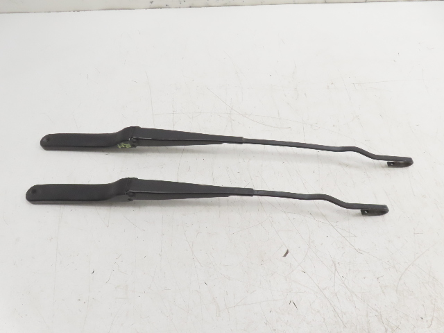 97 BMW Z3 E36 1.9L #1335 Wiper Arm Pair Windshield 61608389550  61608389549