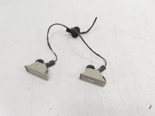 97 BMW Z3 E36 1.9L #1335 Light Lamp Pair License Plate w/ Wiring Rear