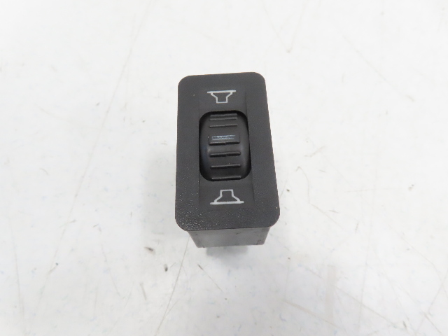 1988 BMW 325i E30 #1336 Switch, Audio Speaker Balance Fade Control 65121379325